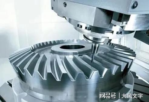 高端数控机床产品震撼到你没?德吹美吹进来:中国制造让你开开眼